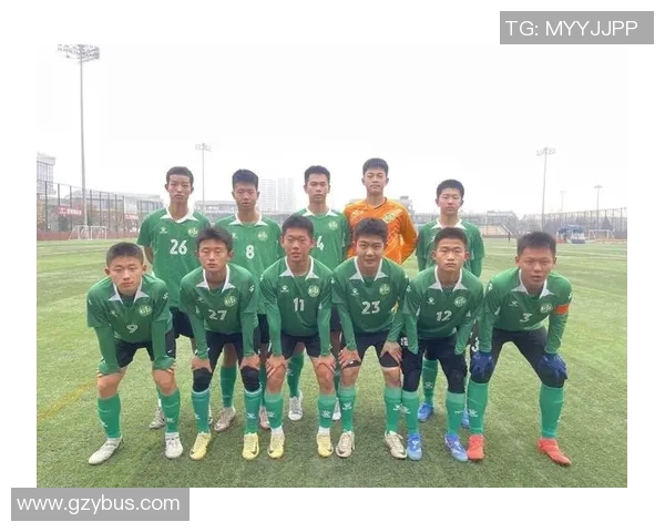 西安足球队边路渗透战术解析与实践探讨 西安足球队边路渗透战术解析与实践探讨